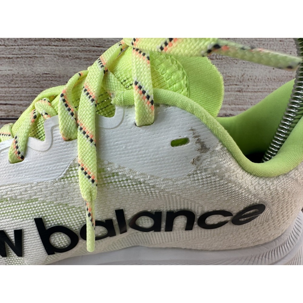 New Balance FuelCell RC Elite v3 White Running Shoes Size Women's 9.5 B *CLEAN* - Picture 8 of 11